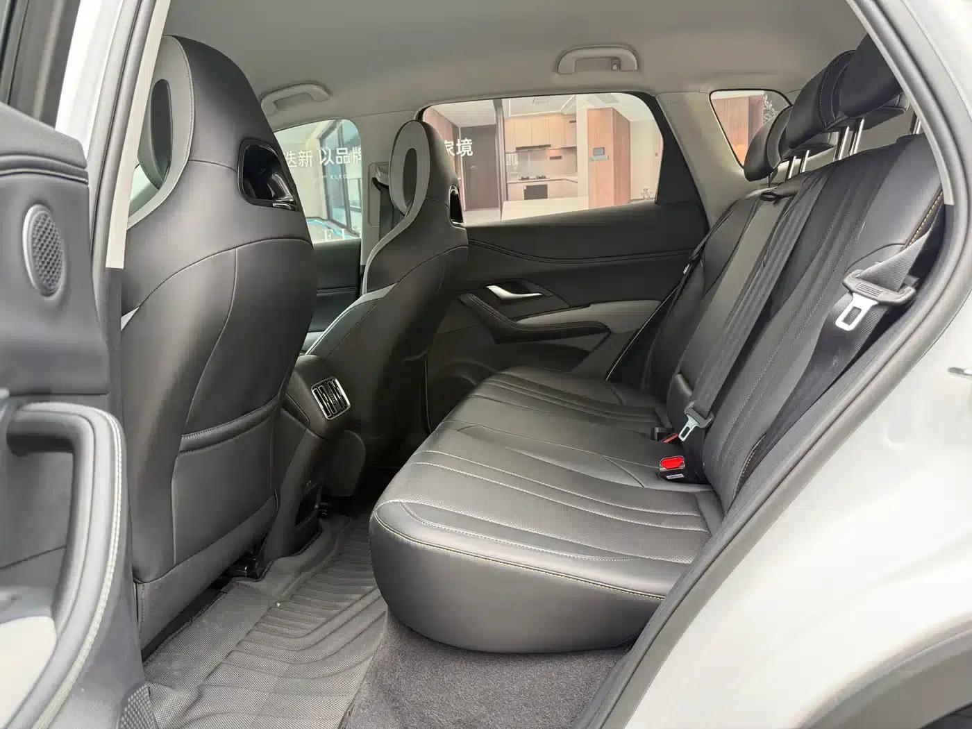 Hiace 05 DM-i 2025 DM-i 75KM Luxury Edition — миниатюра 7