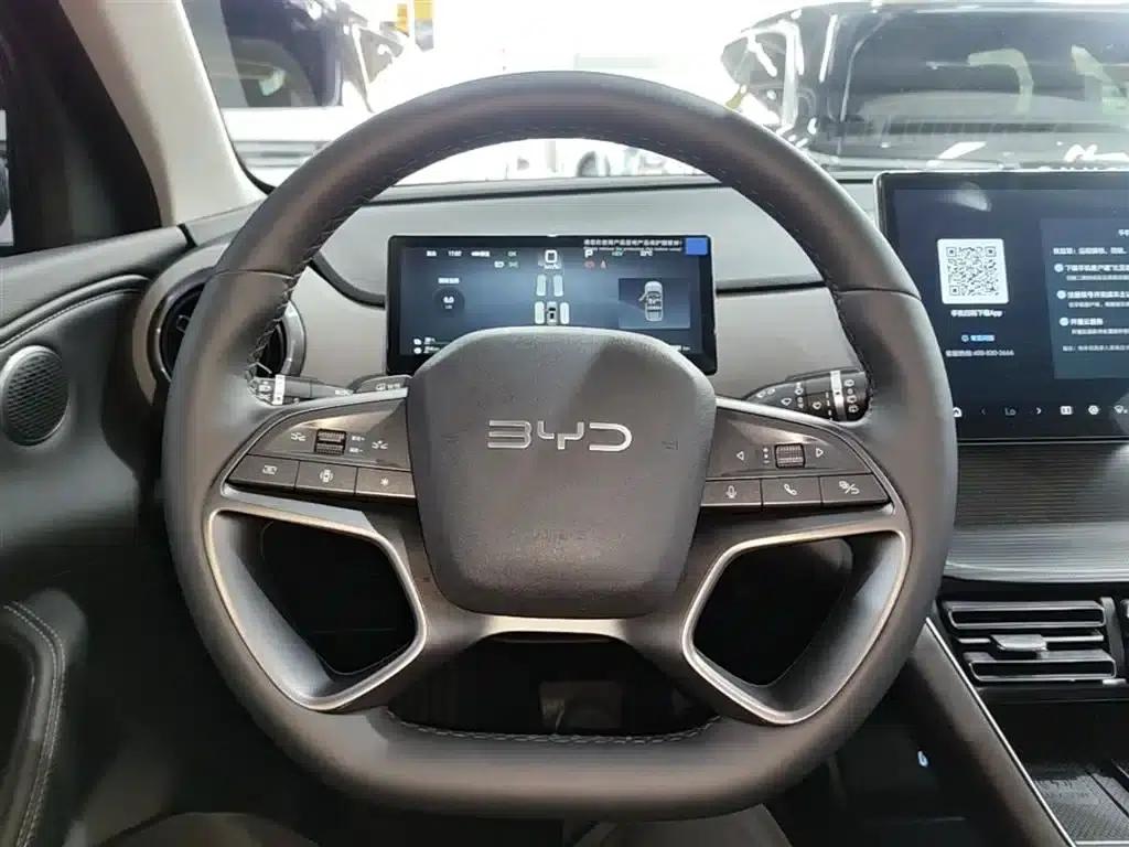 Hiace 05 DM-i 2025 DM-i Smart Driving Edition 115KM Deluxe Model — миниатюра 11