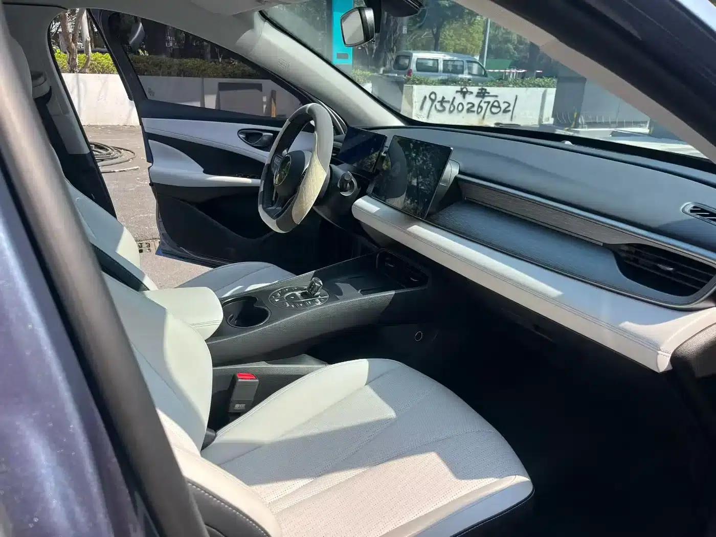 Seal 05 DM-i 2025 DM-i Intelligent Driving Edition 55KM Luxury Model — миниатюра 3