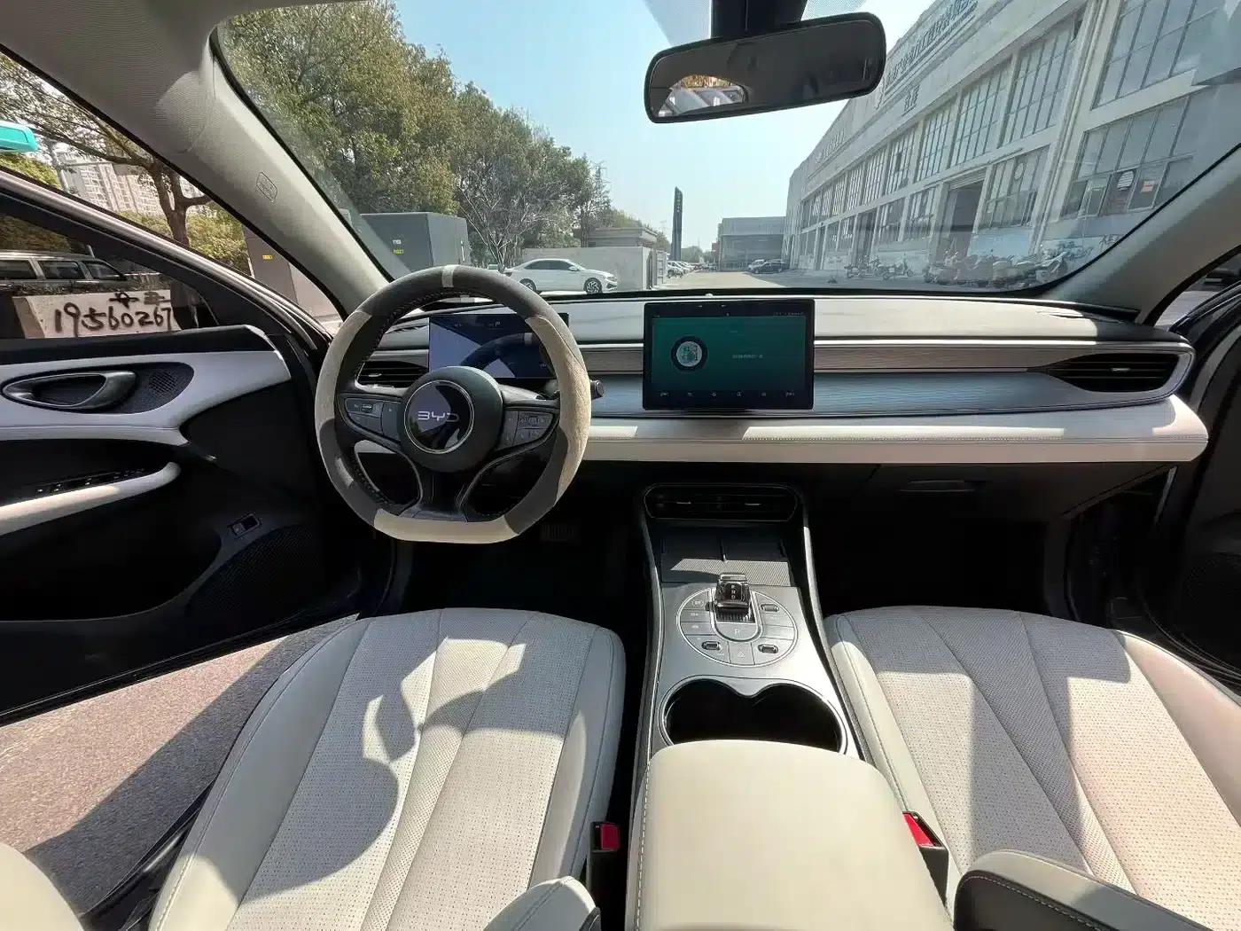 Seal 05 DM-i 2025 DM-i Intelligent Driving Edition 55KM Luxury Model — миниатюра 5