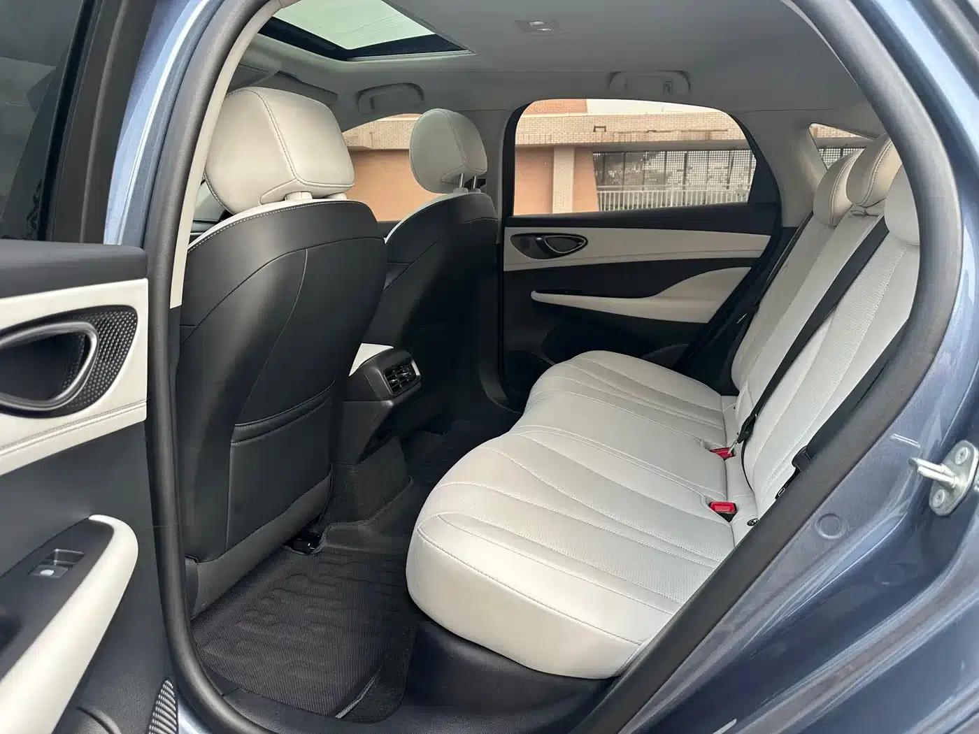 Seal 05 DM-i 2025 DM-i Intelligent Driving Edition 120KM Flagship Model — миниатюра 11