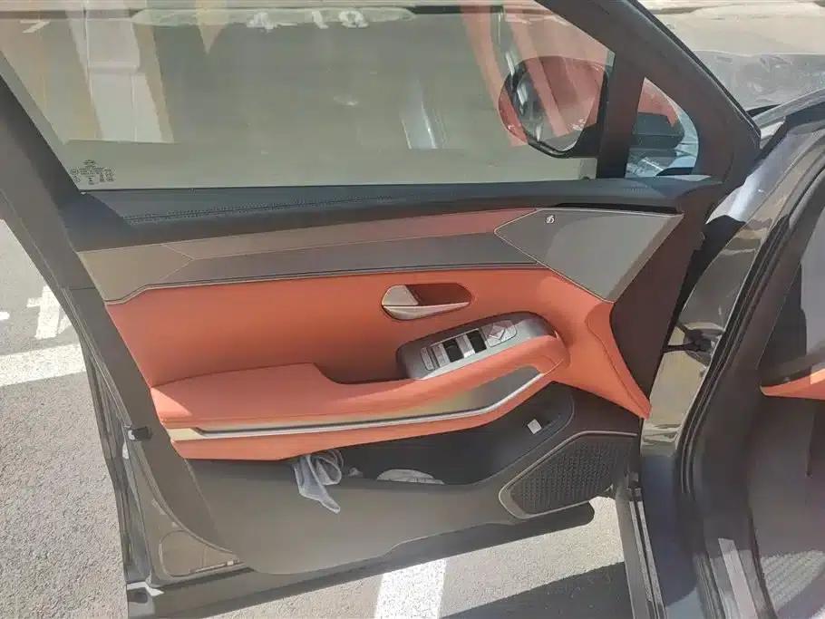 Tang L 2025 DM 200KM Four-Wheel Drive LiDAR Flagship Model — миниатюра 7