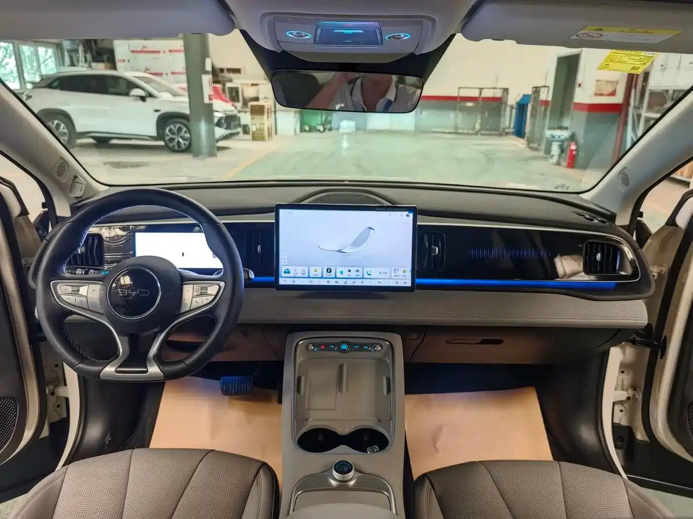 Hiace 05 EV 2025 520KM Flagship Intelligent Navigation Edition — миниатюра 6