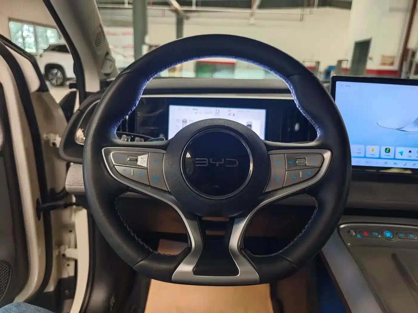 Hiace 05 EV 2025 520KM Flagship Intelligent Navigation Edition — миниатюра 9