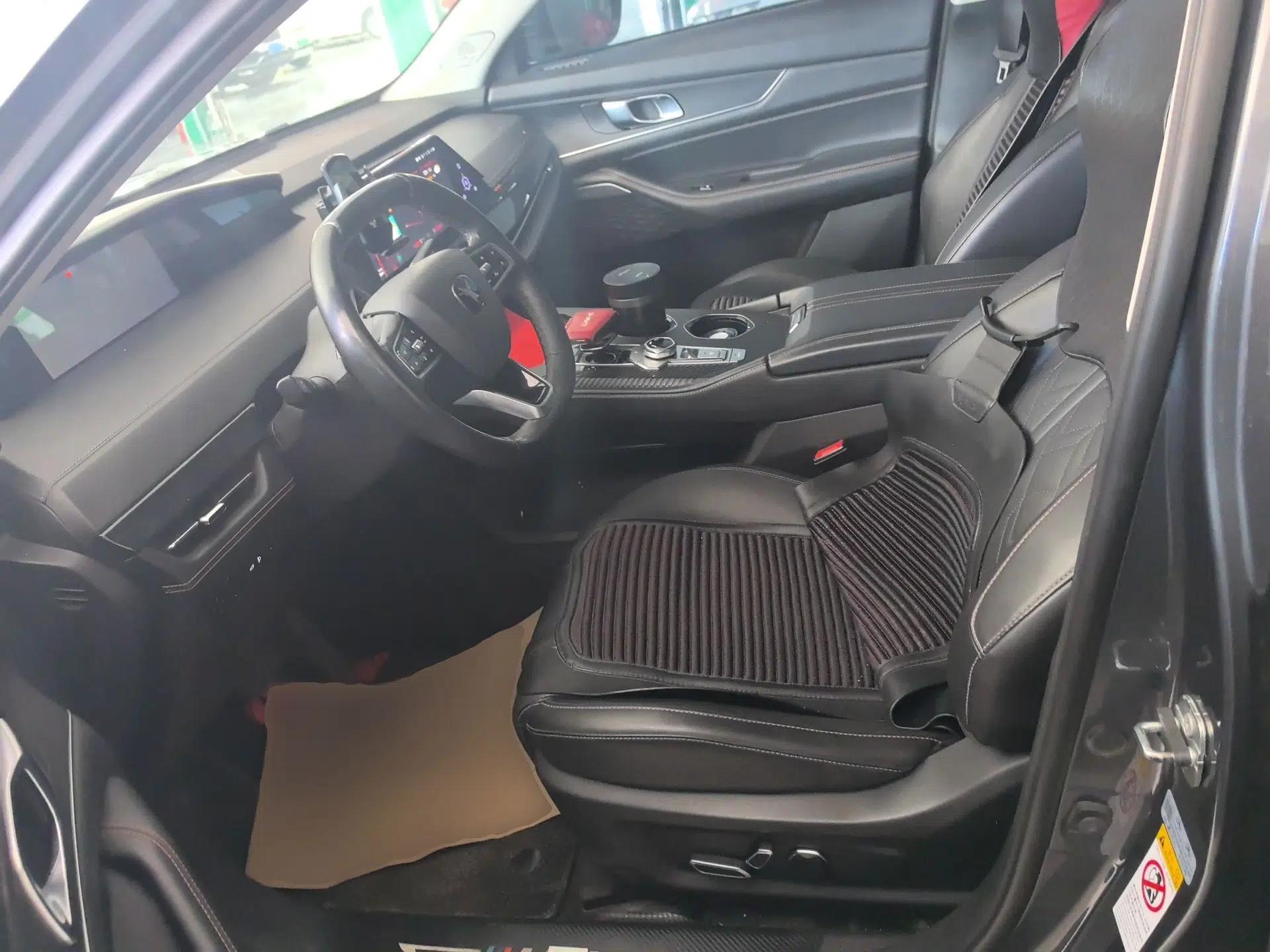CHANGAN UNI-K 2021 2.0T Prestige Edition — миниатюра 17