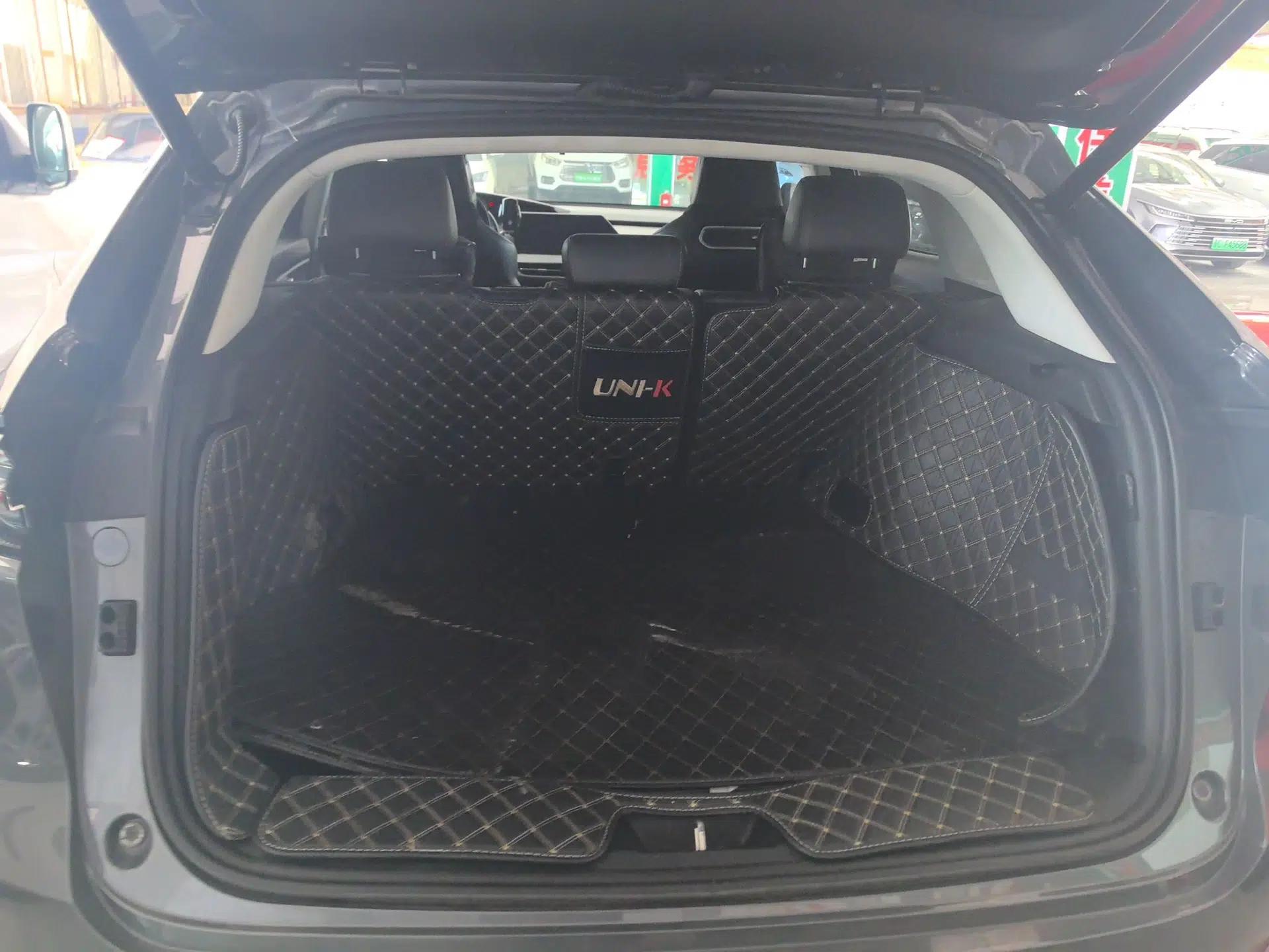 CHANGAN UNI-K 2021 2.0T Prestige Edition — миниатюра 21