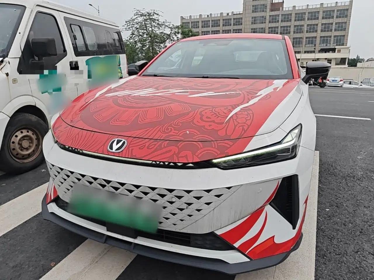 CHANGAN UNI-V iDD 2024 Blue Whale Smart Electric iDD 136km ZhiKu Model — миниатюра 2