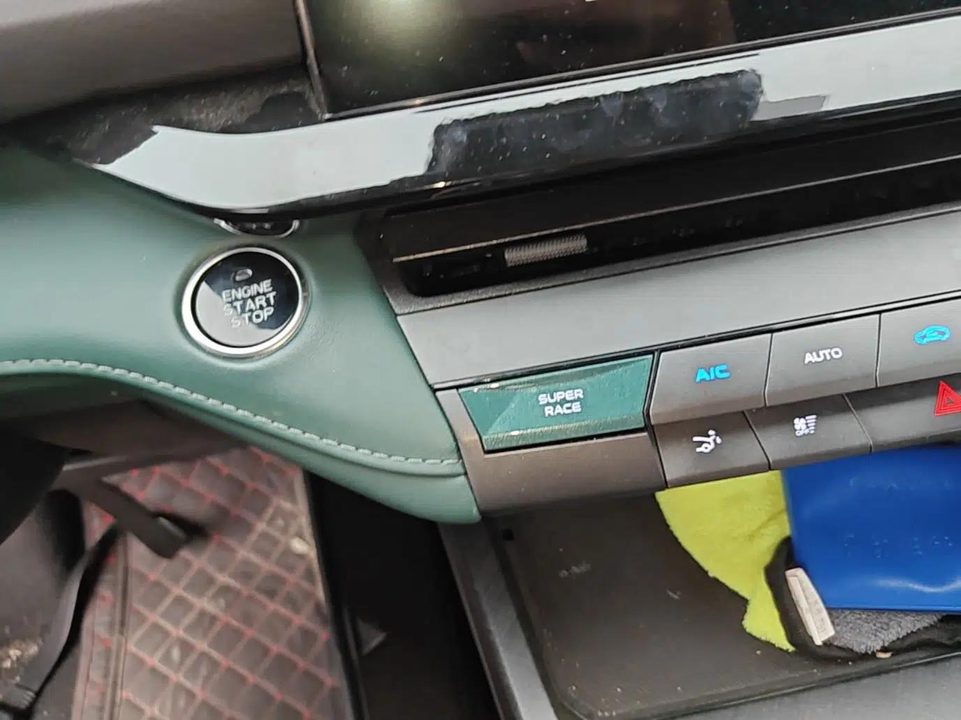 CHANGAN UNI-V iDD 2024 Blue Whale Smart Electric iDD 136km ZhiKu Model — миниатюра 12
