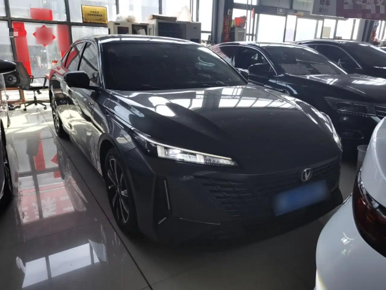 CHANGAN Eado DD 2023 Blue Whale NE 1.5T GDI DCT Navigation Model — миниатюра 2