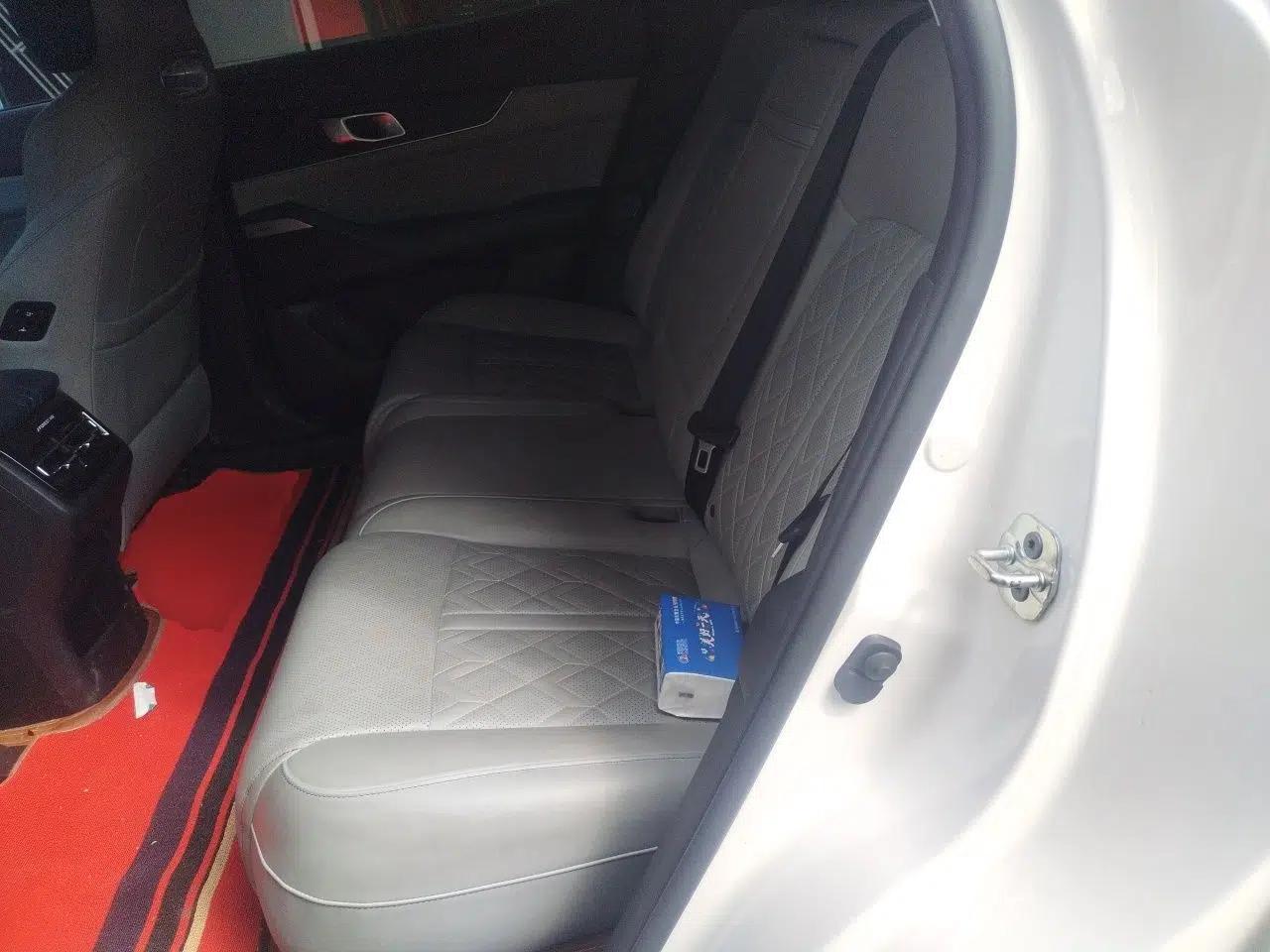 CHANGAN UNI-K iDD 2022 Blue Whale iDD 130km 1.5T Prestige Model — миниатюра 18