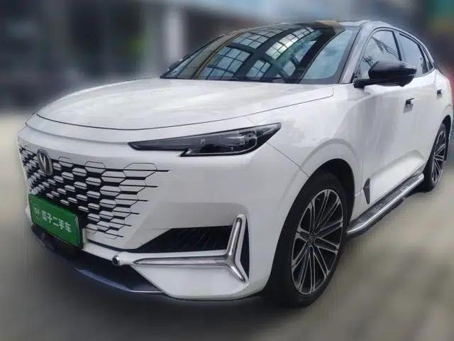 CHANGAN UNI-K iDD 2022 Blue Whale iDD 130km 1.5T Prestige Model