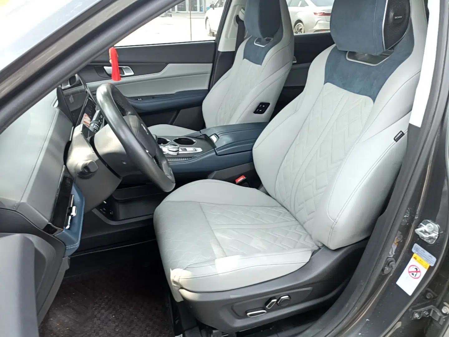 CHANGAN UNI-K iDD 2022 Blue Whale iDD 130km 1.5T Prestige Model — миниатюра 17