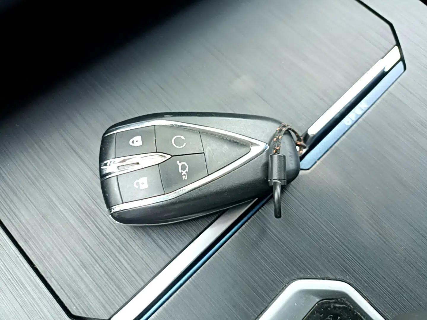 CHANGAN UNI-K iDD 2022 Blue Whale iDD 130km 1.5T Prestige Model — миниатюра 22