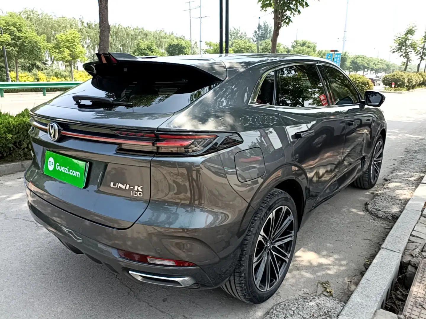 CHANGAN UNI-K iDD 2022 Blue Whale iDD 130km 1.5T Prestige Model — миниатюра 4