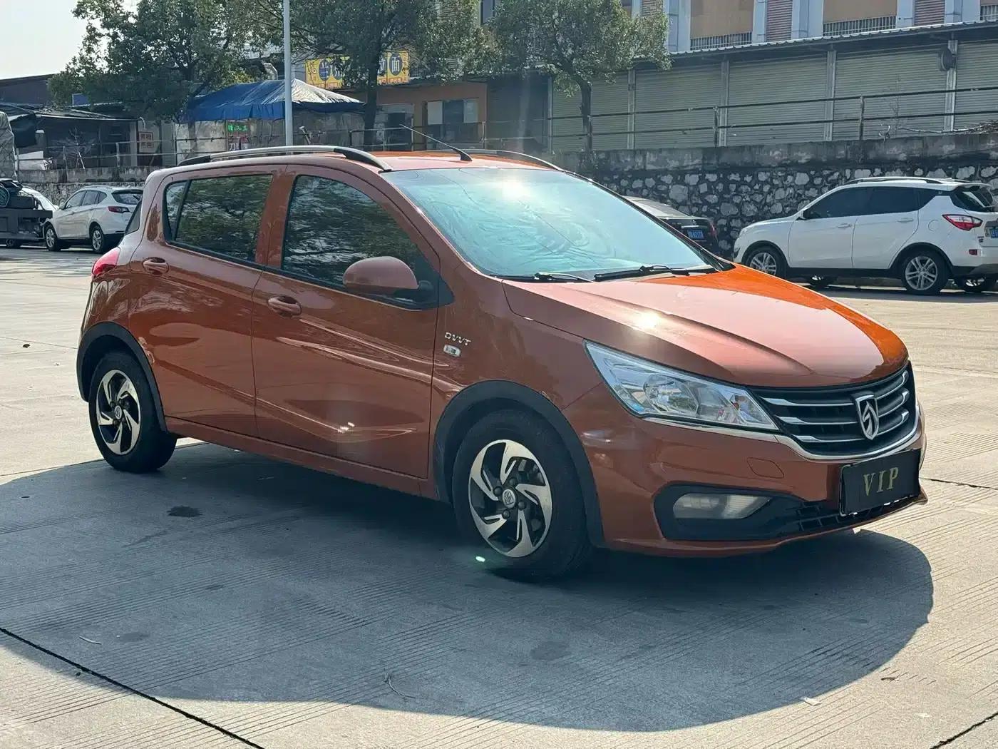 Baojun 310 2017 1.5L Automatic Fashion Edition — миниатюра 5