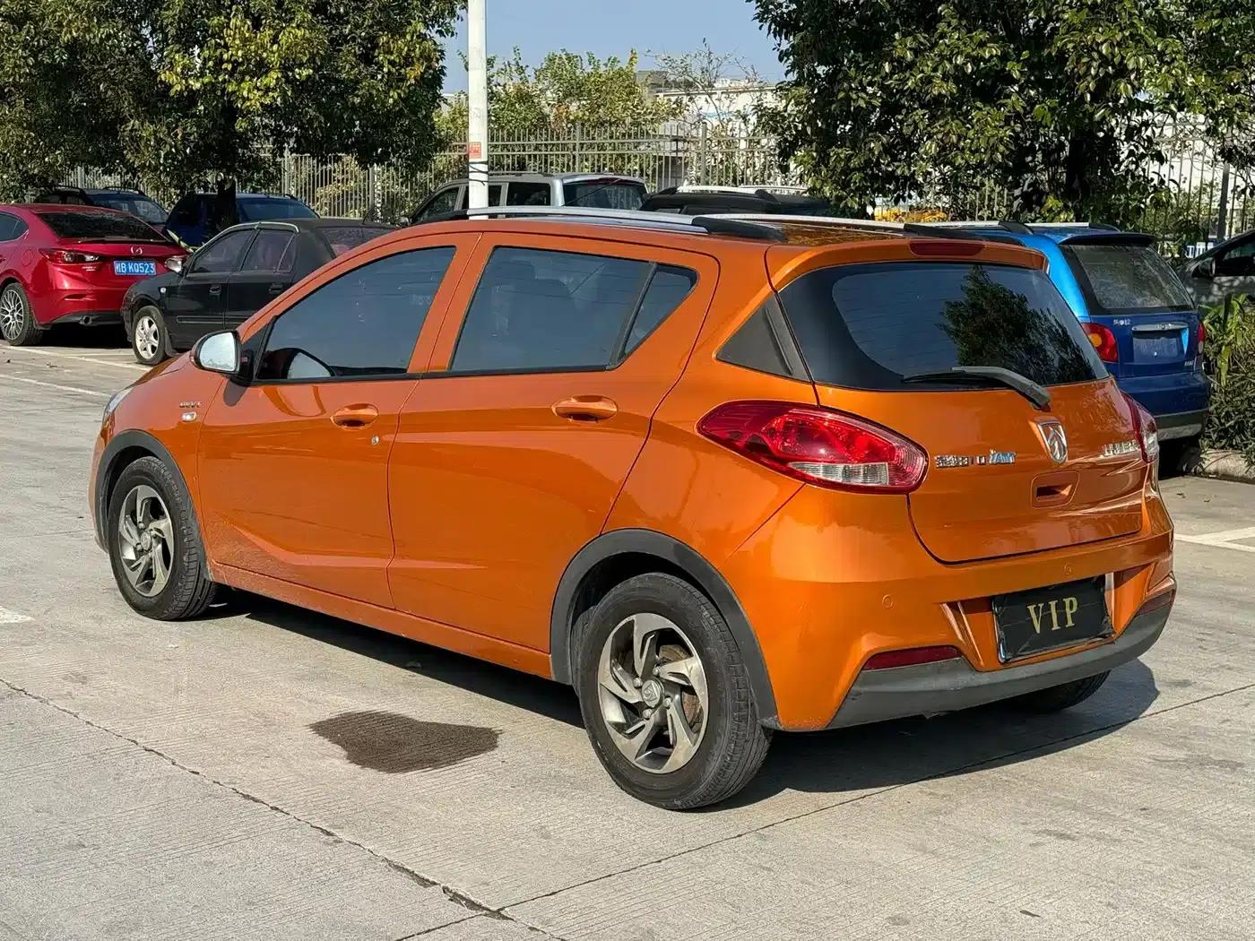 Baojun 310 2017 1.5L Automatic Fashion Edition — миниатюра 8