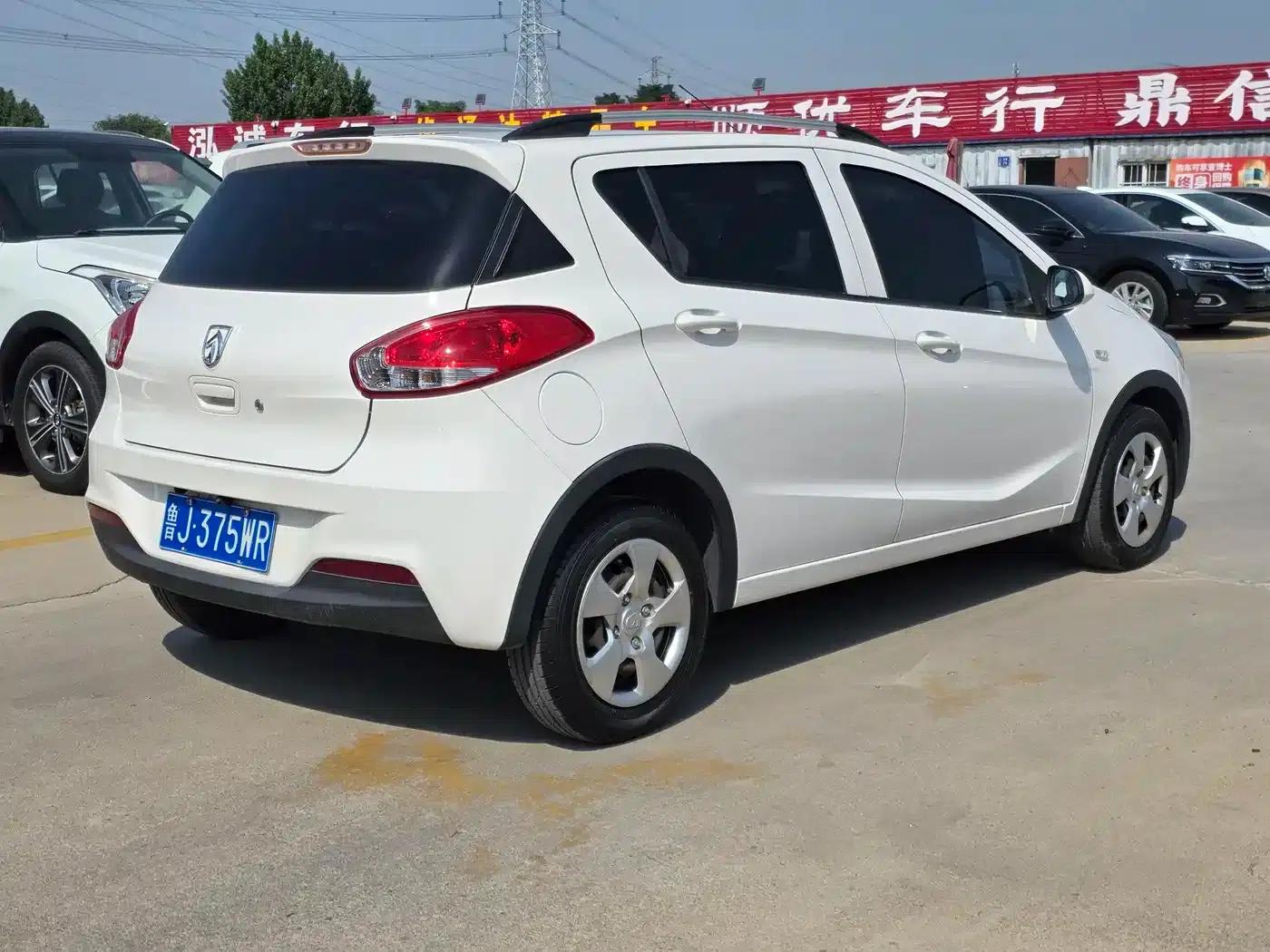 Baojun 310 2020 1.2L Manual Value Edition — миниатюра 6