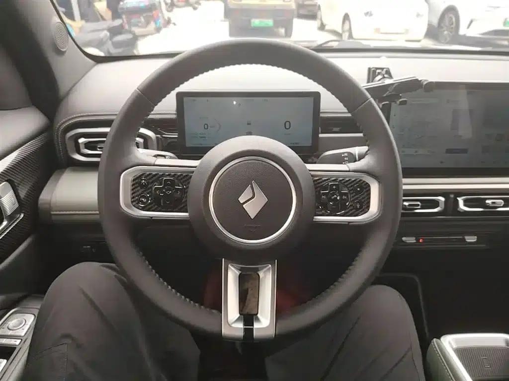 Baojun Yueye Plus 2024 Smart Supreme Edition 4-seater — миниатюра 11