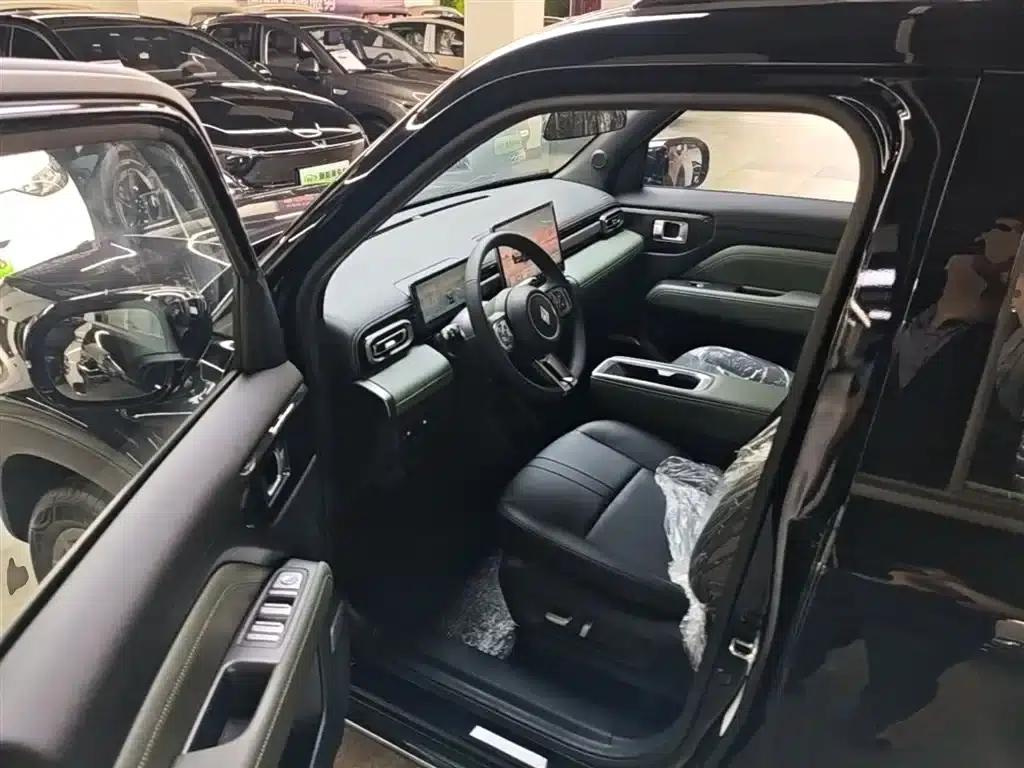 Baojun Yueye Plus 2026 Model 301km Flagship Edition — миниатюра 16