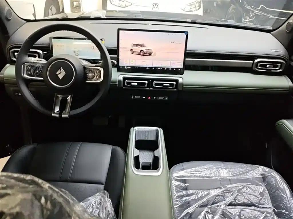 Baojun Yueye Plus 2026 Model 301km Flagship Edition — миниатюра 10