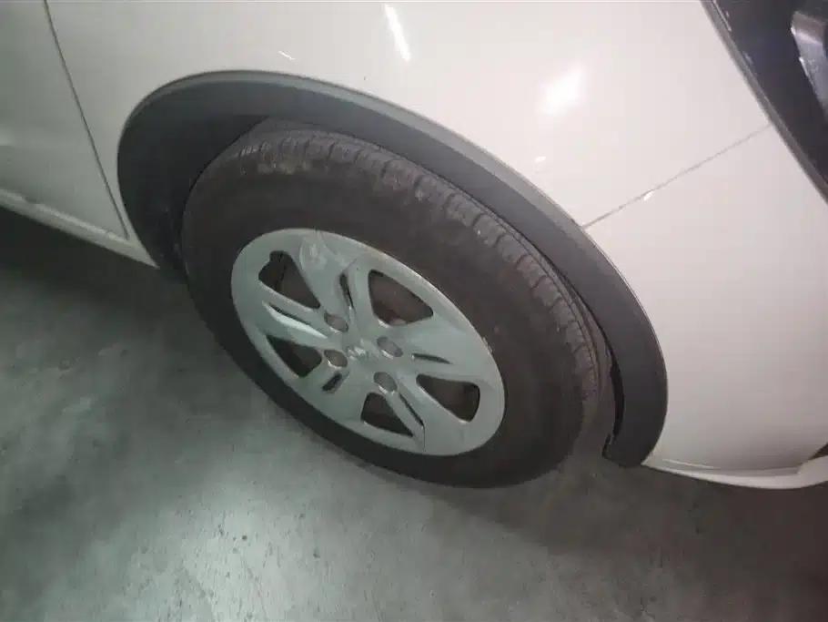 Baojun 310W 2017 1.5L Manual Comfort Model (National V Emission Standard) — миниатюра 6