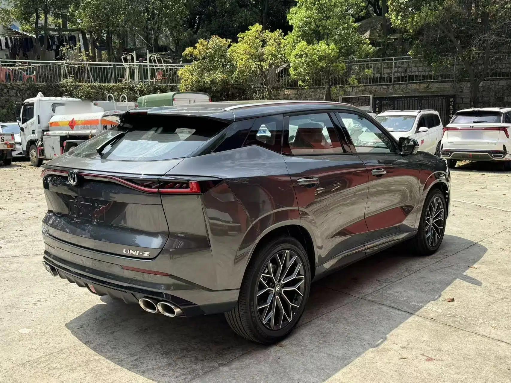 CHANGAN UNI-Z 2025 1.5T Premium Edition — миниатюра 6