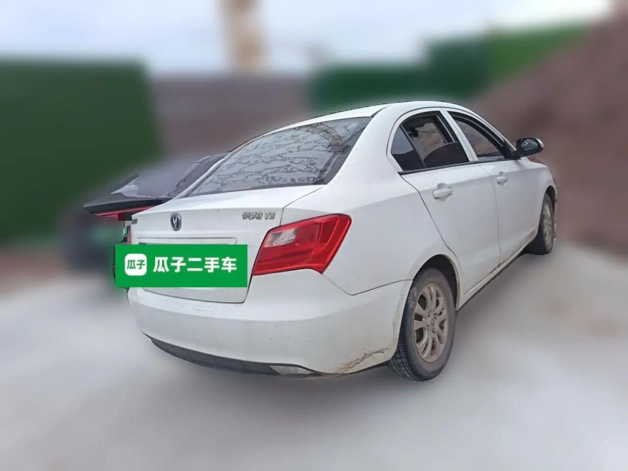 CHANGAN Alsvin V3 2015 1.4L Manual Meiruan Model China V Standard — миниатюра 6