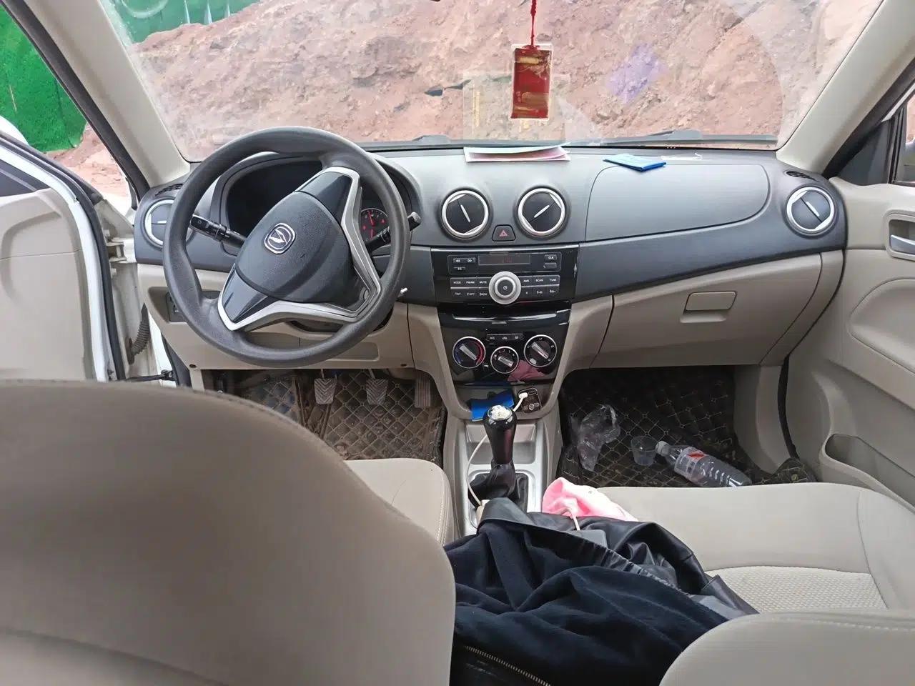 CHANGAN Alsvin V3 2015 1.4L Manual Meiruan Model China V Standard — миниатюра 10