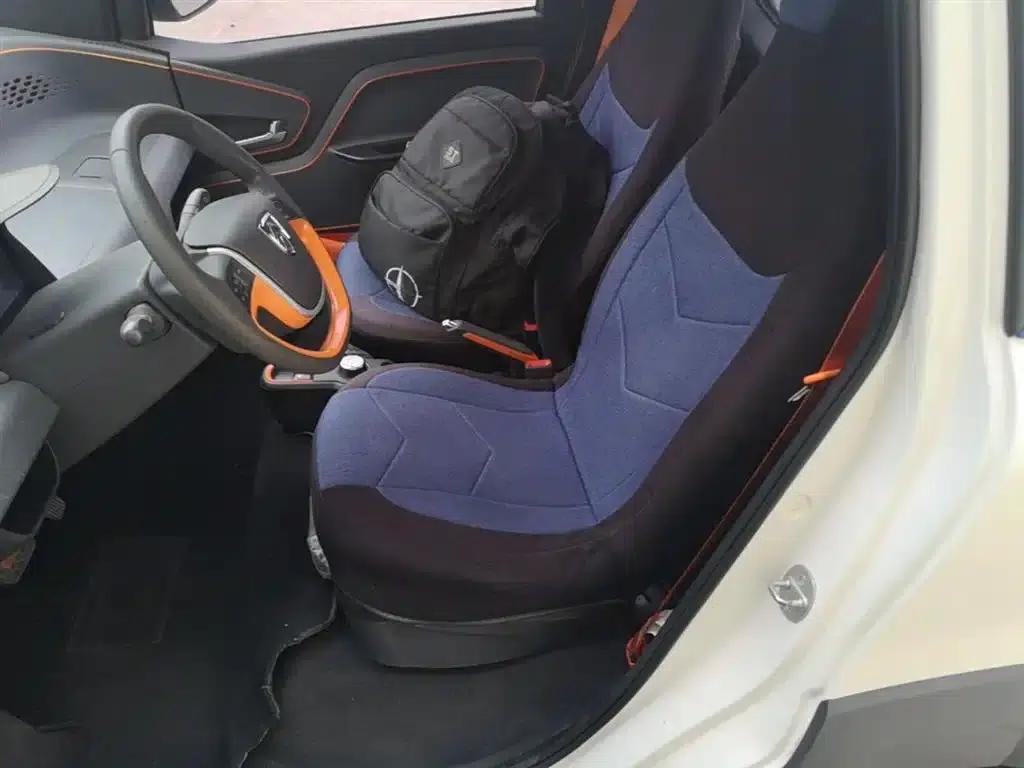 Baojun E100 2019 Model 250KM Smart Edition — миниатюра 17