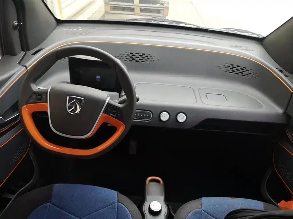 Baojun E100 2019 Model 250KM Smart Edition — миниатюра 10