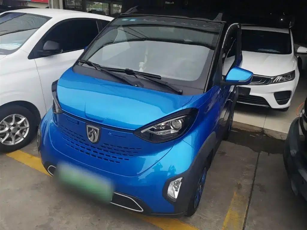 Baojun E100 2019 Model 250KM Smart Edition — миниатюра 2