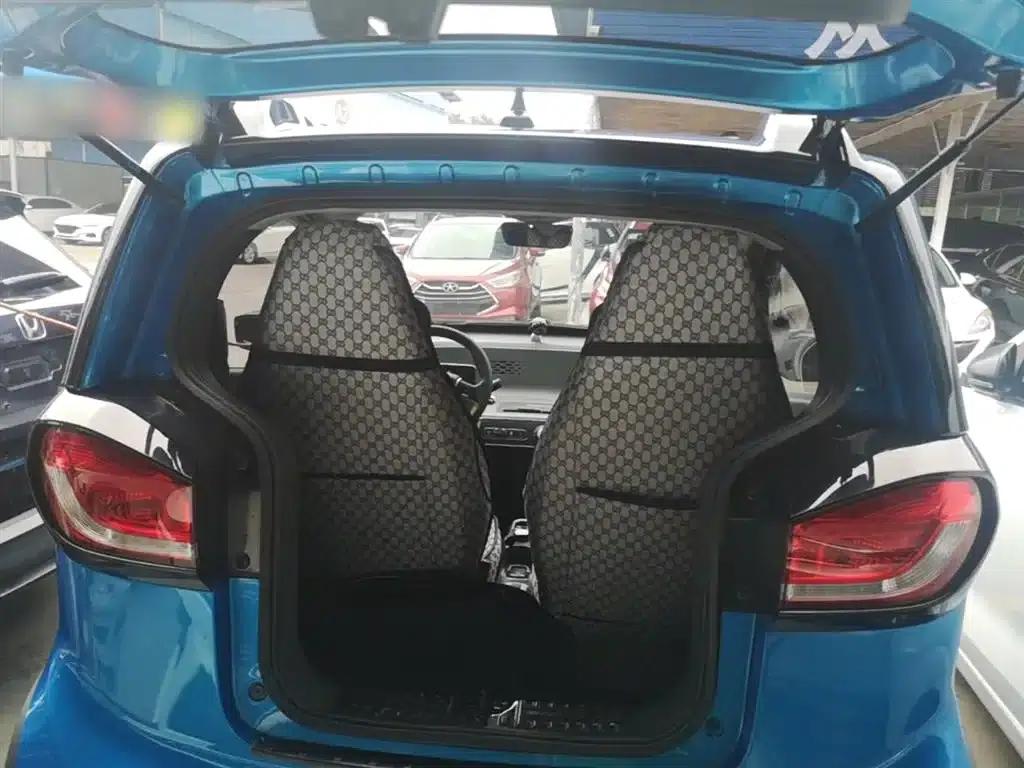 Baojun E100 2019 Model 250KM Smart Edition — миниатюра 19