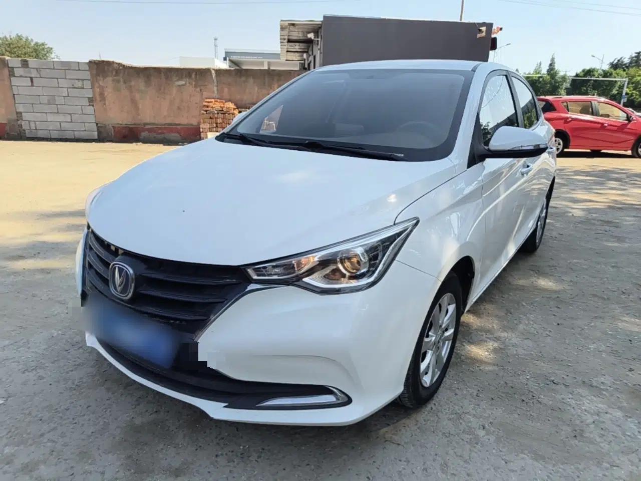 CHANGAN Alsvin 2018 1.4L Manual Comfort Model China V Standard — миниатюра 1