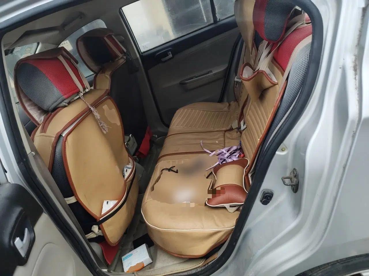 CHANGAN Alsvin 2012 Sedan 1.5L Manual Comfort Model — миниатюра 18