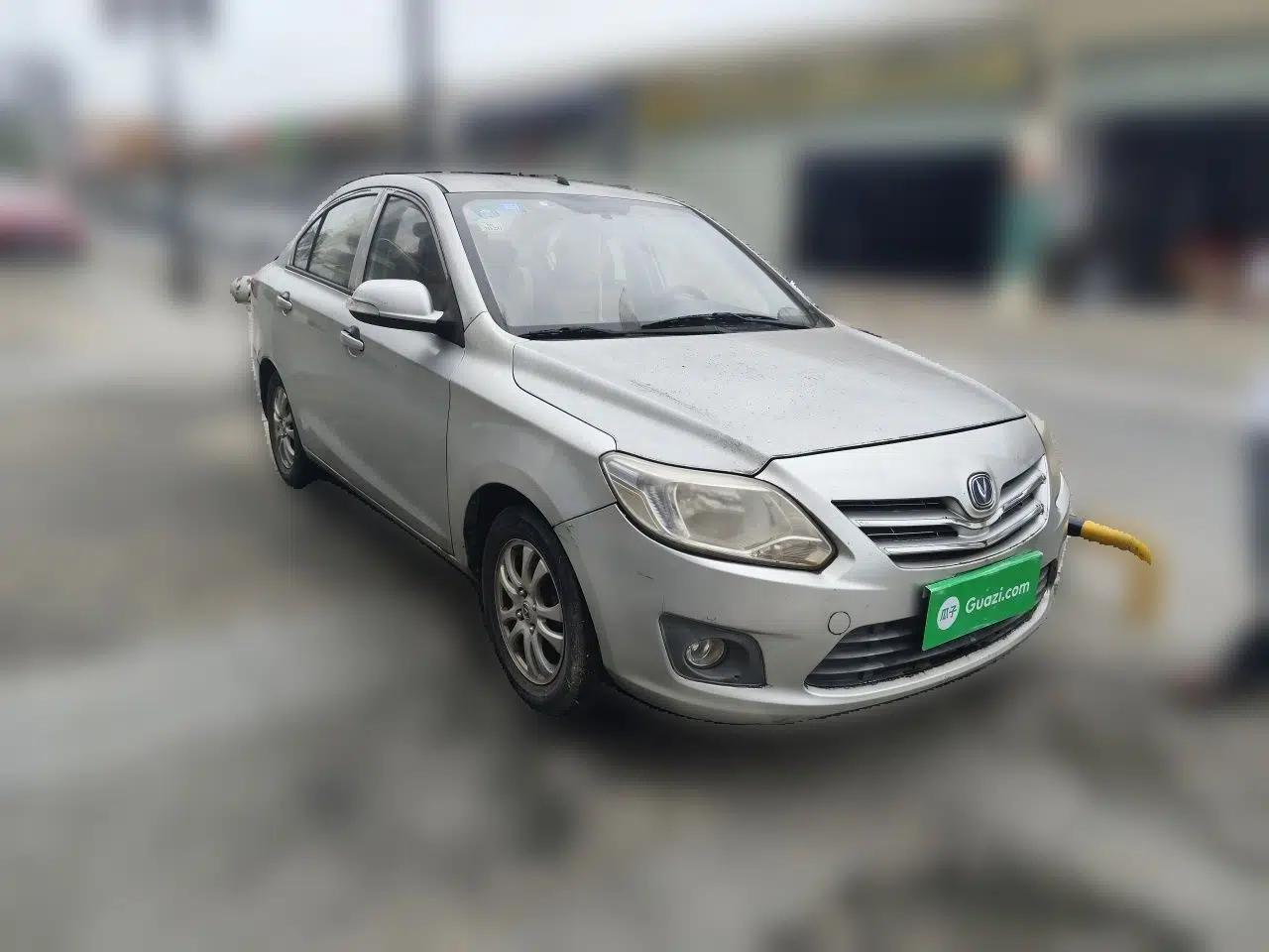CHANGAN Alsvin 2012 Sedan 1.5L Manual Comfort Model — миниатюра 3