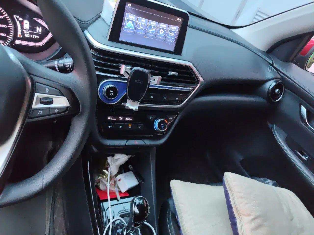 CHANGAN Alsvin 2018 1.5L DCT Luxury Model China V Standard — миниатюра 14