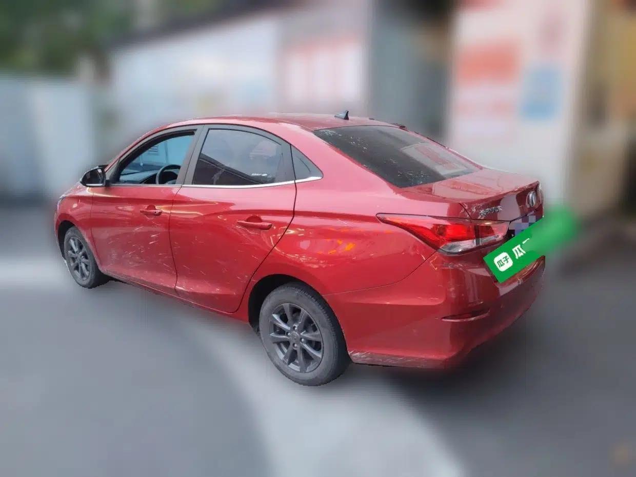CHANGAN Alsvin 2018 1.5L DCT Luxury Model China V Standard — миниатюра 4