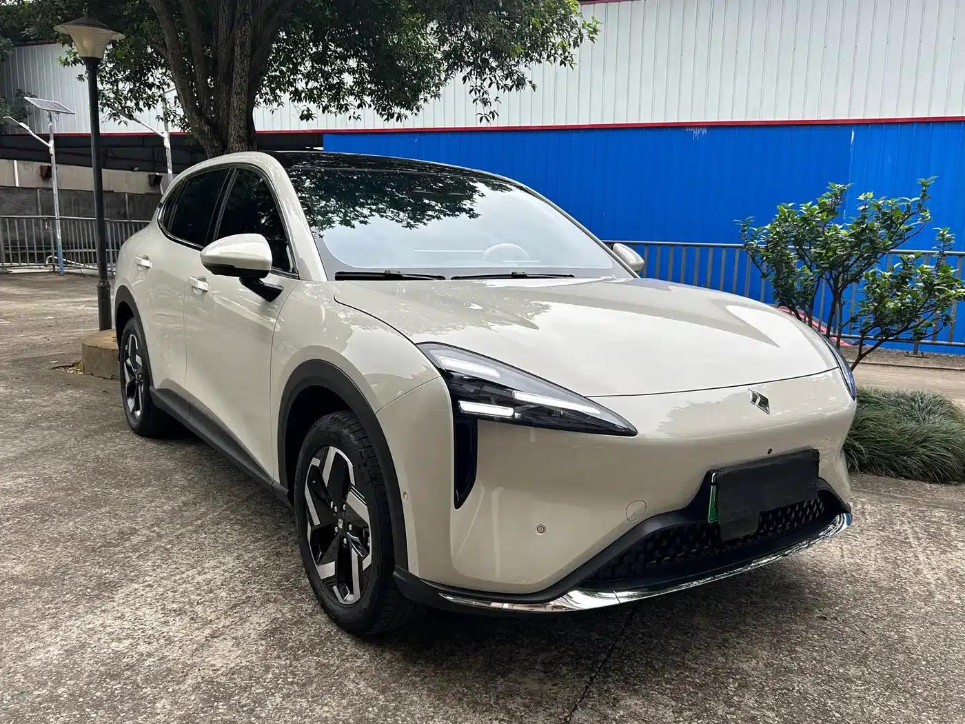 Baojun Yunhai 2024 500km Pure Electric Version — миниатюра 2