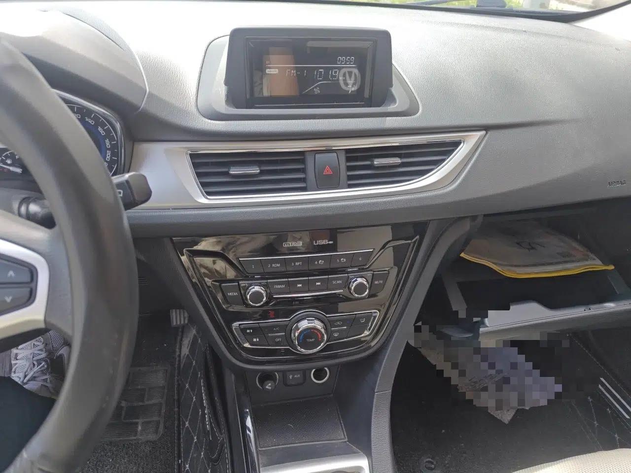 CHANGAN Alsvin V7 2016 1.6L Manual LeShang Model China V Standard — миниатюра 14