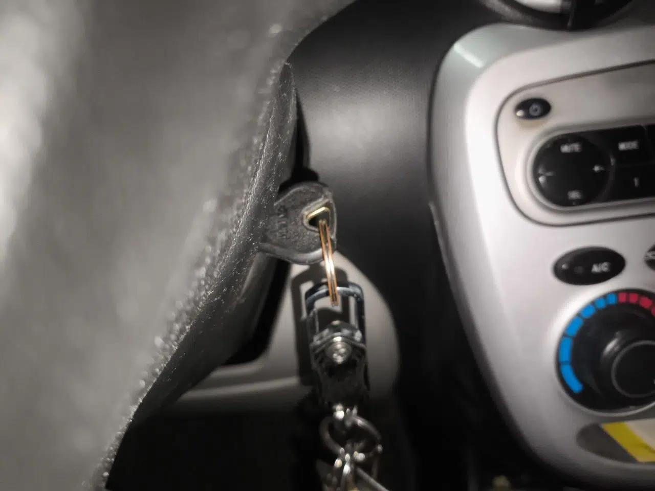CHANGAN Benni mini 2012 1.0L Manual Family Edition China IV Standard — миниатюра 9