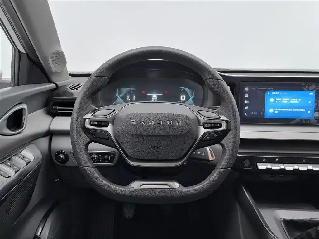 Baojun RC-5 2020 RC-5W 1.5L Manual Smart Elite Edition — миниатюра 11