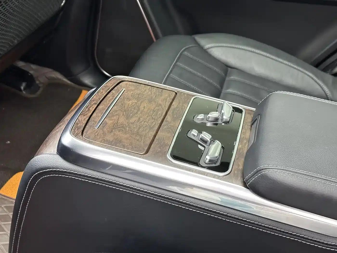 Beijing BJ90 2021 4.0T Premium Edition — миниатюра 14
