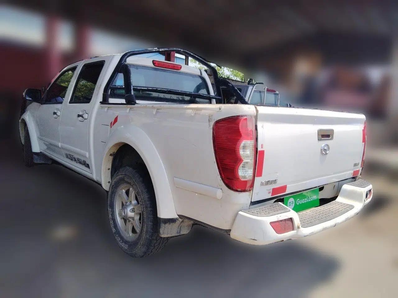 Great Wall Wingle 5 2013 2.8T European Version Two-Wheel Drive Elite Version Big Double-Cab GW2.8TC — миниатюра 4