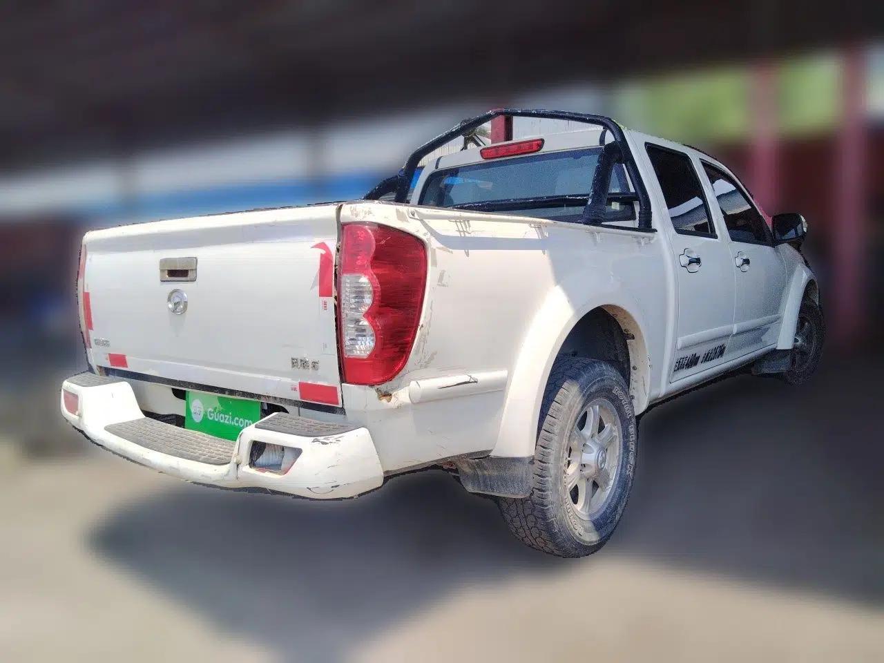 Great Wall Wingle 5 2013 2.8T European Version Two-Wheel Drive Elite Version Big Double-Cab GW2.8TC — миниатюра 6