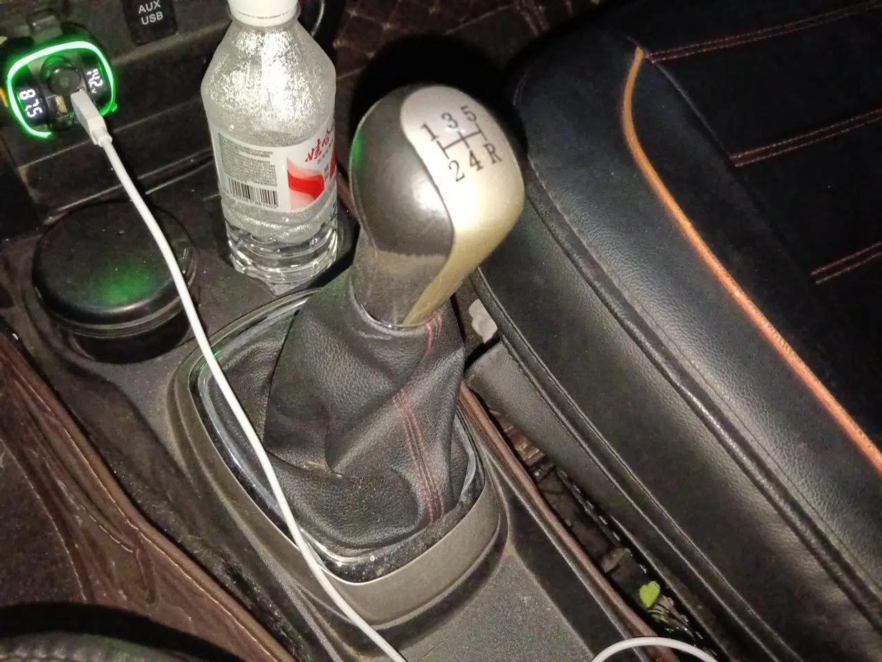Great Wall M4 2012 1.5L Manual Comfort Version — миниатюра 15