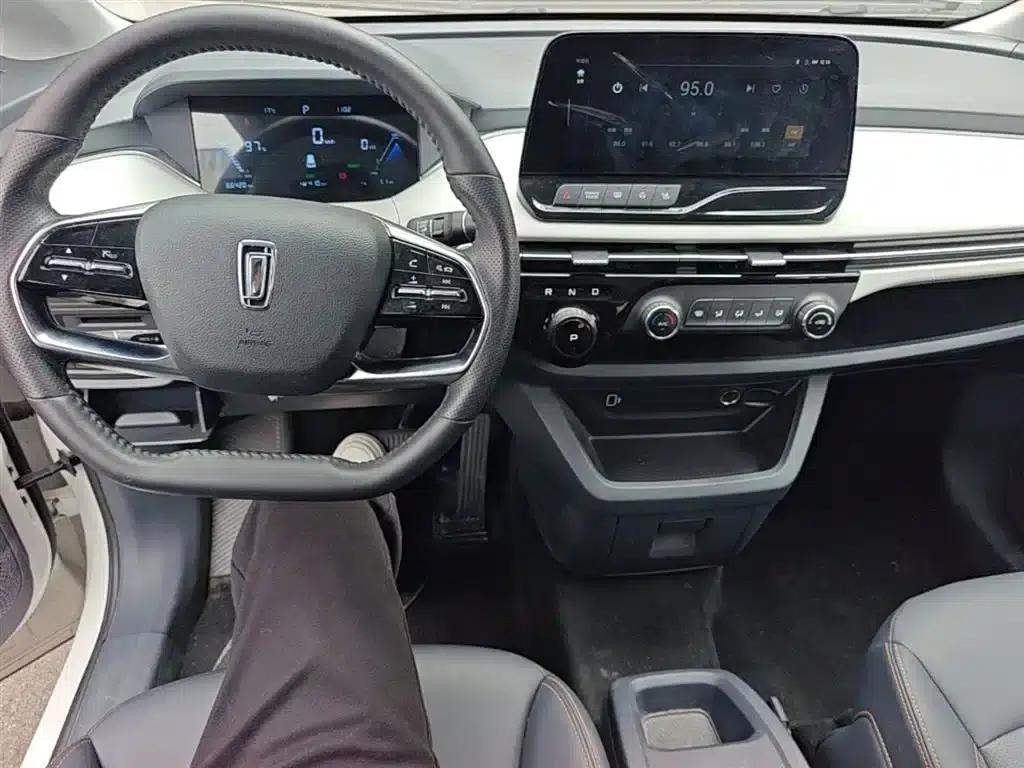 Bestune NAT 2024 PRO Enjoy Edition 425km — миниатюра 10