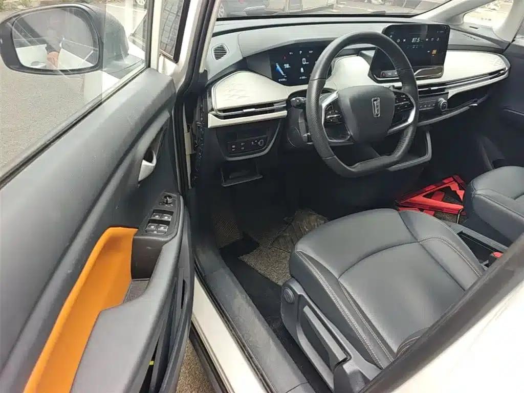 Bestune NAT 2024 PRO Enjoy Edition 425km — миниатюра 16