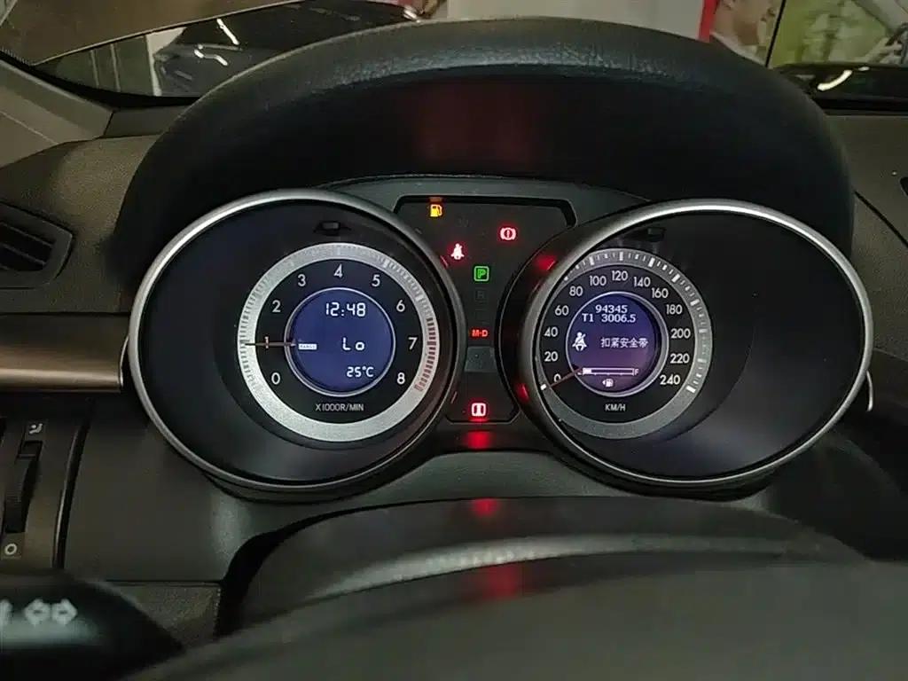 Besturn X80 2016 2.0L Automatic Comfort Model — миниатюра 12