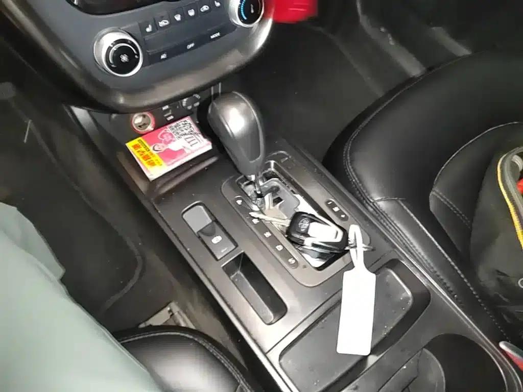 Besturn X80 2016 2.0L Automatic Comfort Model — миниатюра 14
