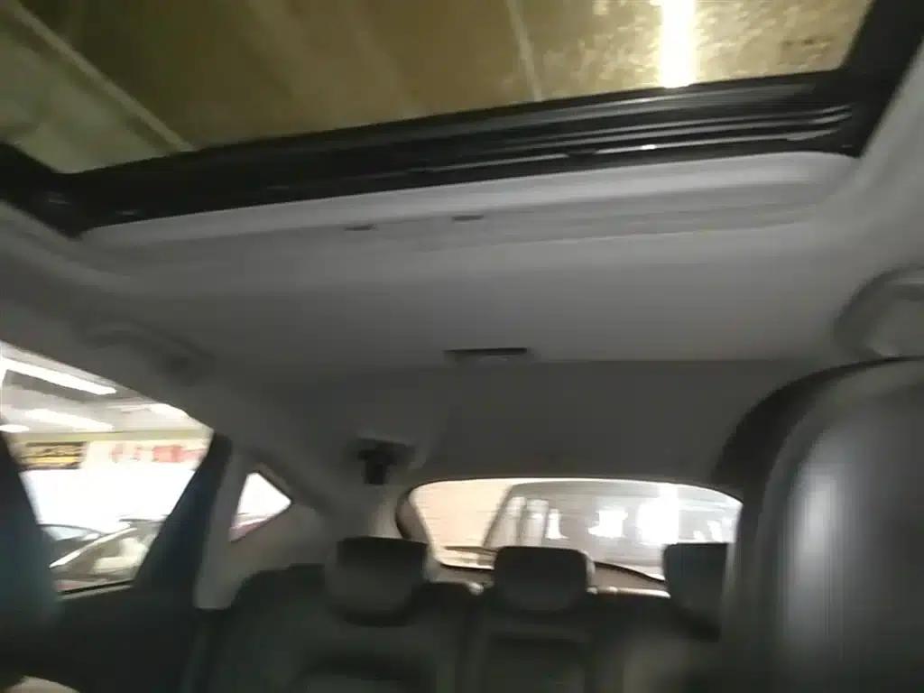 Besturn X80 2016 2.0L Automatic Comfort Model — миниатюра 18